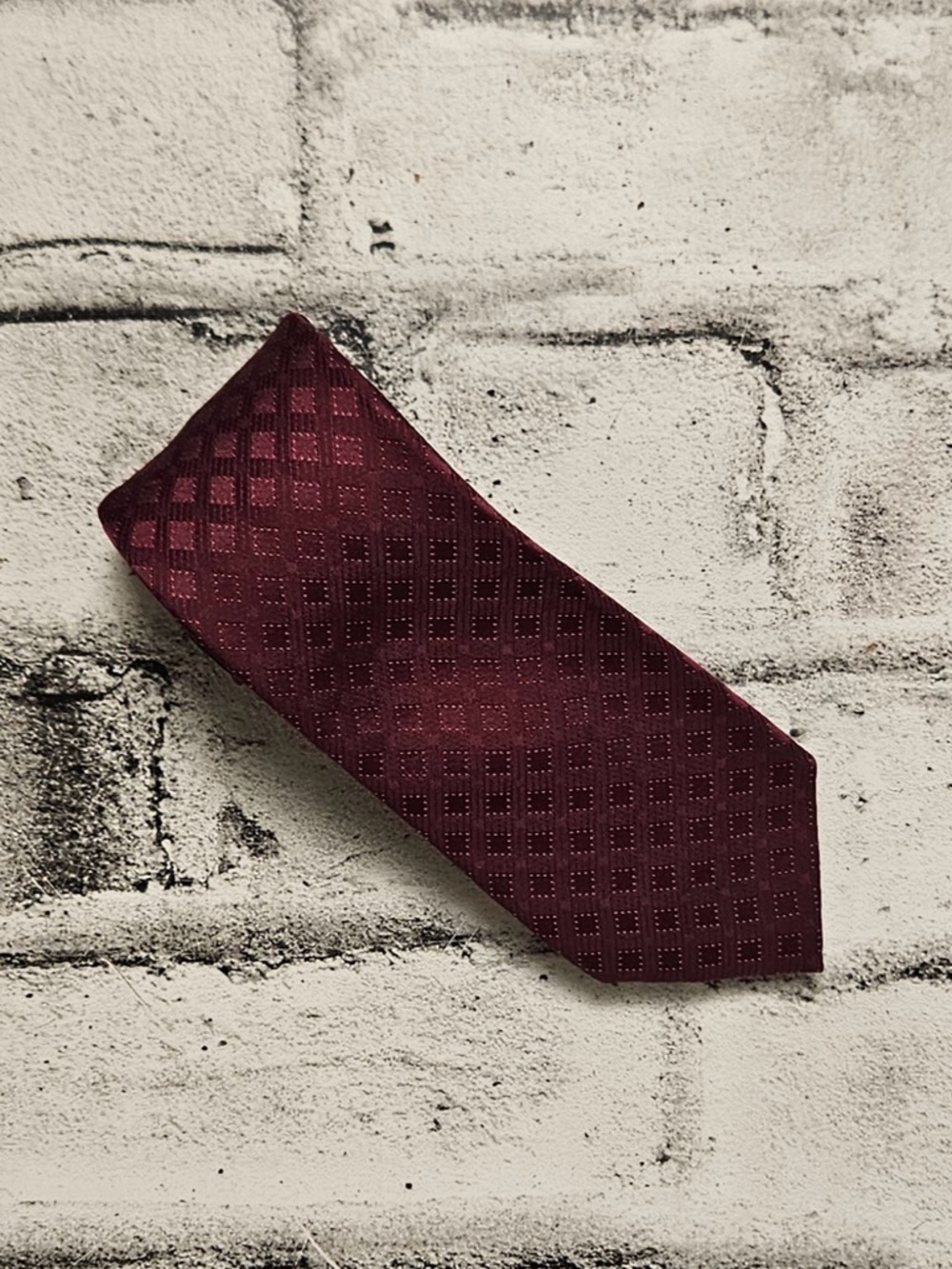 Calvin Klein Burgundy Silk Tie Geometric Pattern Classic Width